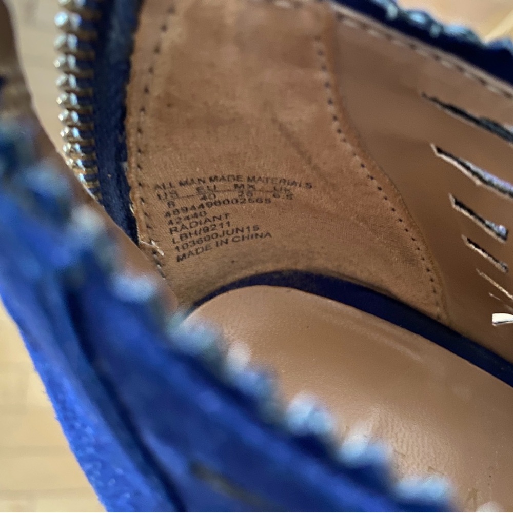 Metaphor Radiant Blue High Heels with Cut-out Design - Picture 7 of 7